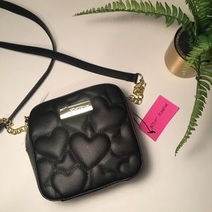 Betsey Johnson black square crossbody chain strap